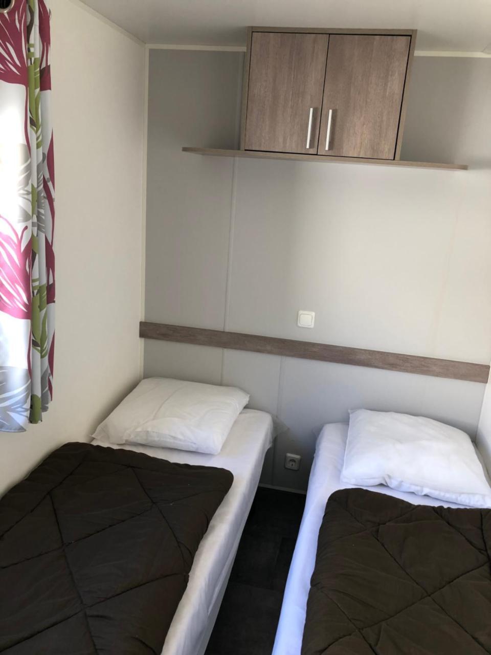 Hotel Camping La Mare Aux Fees Roquefeuil Exteriér fotografie
